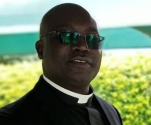Rev. Dr. Isaac Banda